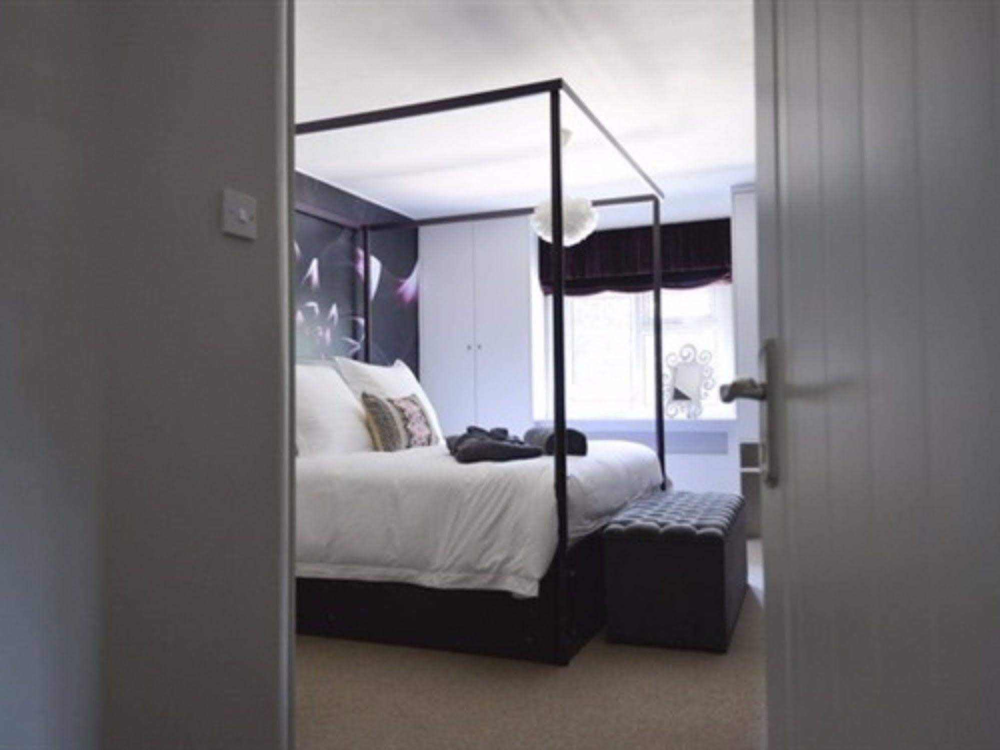 Crazy Fox Hurley Boutique B&B Dış mekan fotoğraf